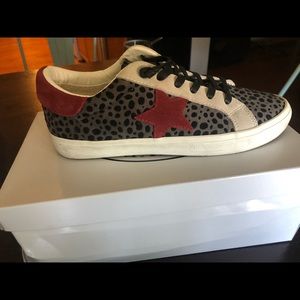 Steve Madden Snaekers